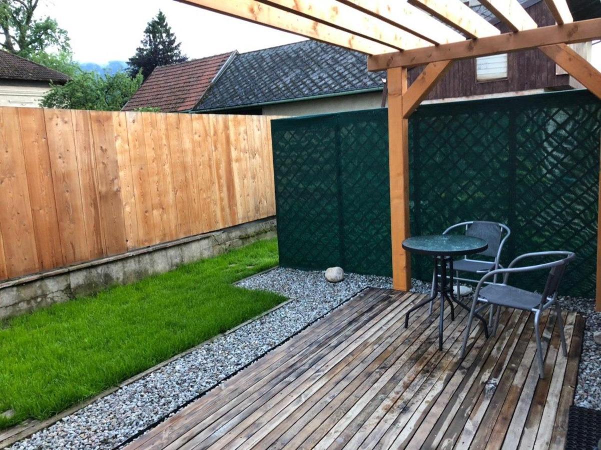 Privat Vcelka Apartment Liptovsky Mikulas Bagian luar foto